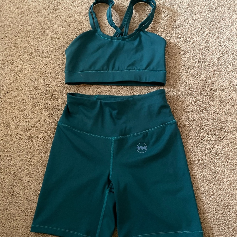 Janji athletic set